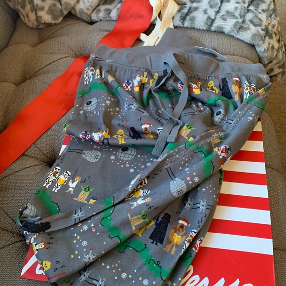 NWT HANNA  ANDERSON NWT STAR WARS BOTTOMS SIZE SMALL - Picture 5 of 14